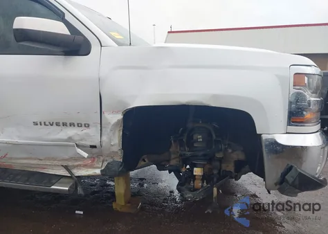 2016 Chevrolet Silverado 1500 1Lt from USA, damaged, VIN 1GCVKRECXGZ398556